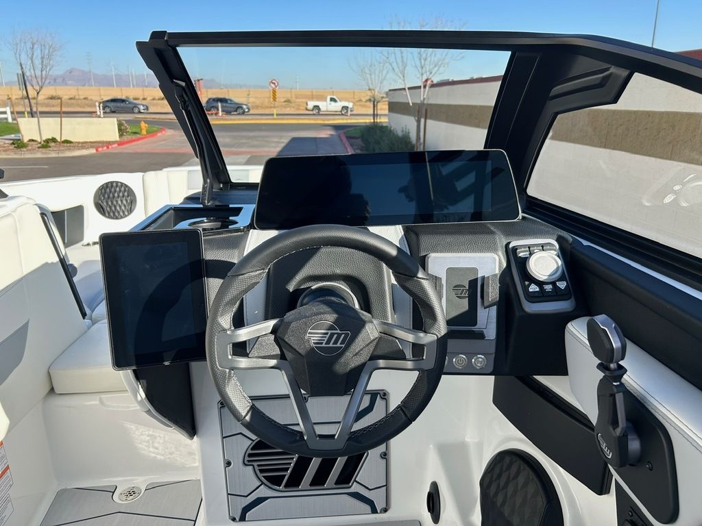 2025 Malibu Boats 24 MXZ