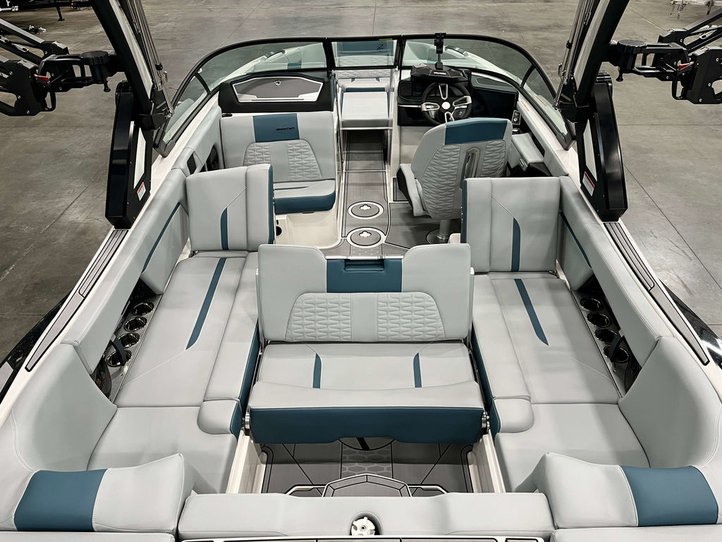 2025 MasterCraft X24