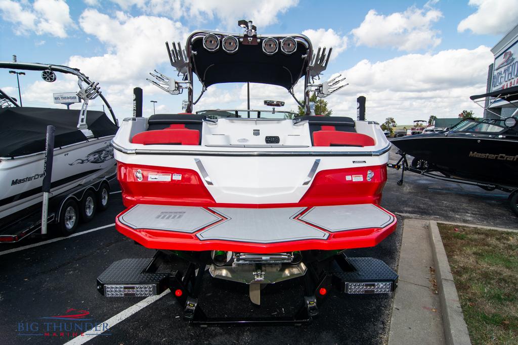 2021 Mastercraft X24