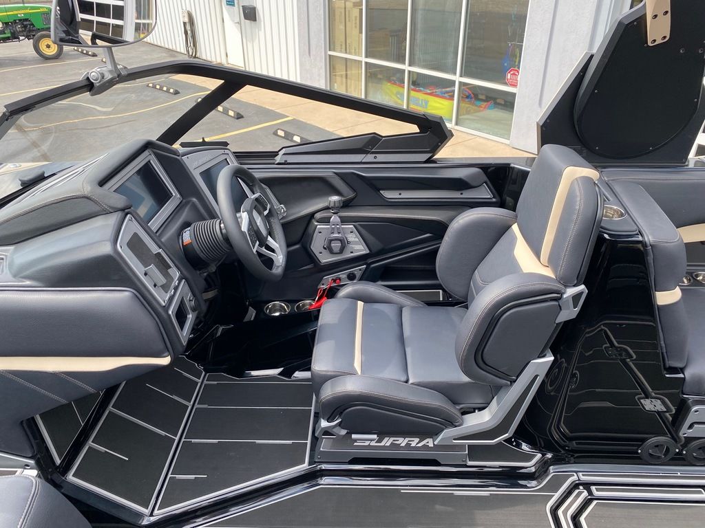 2023 SUPRA SE 450