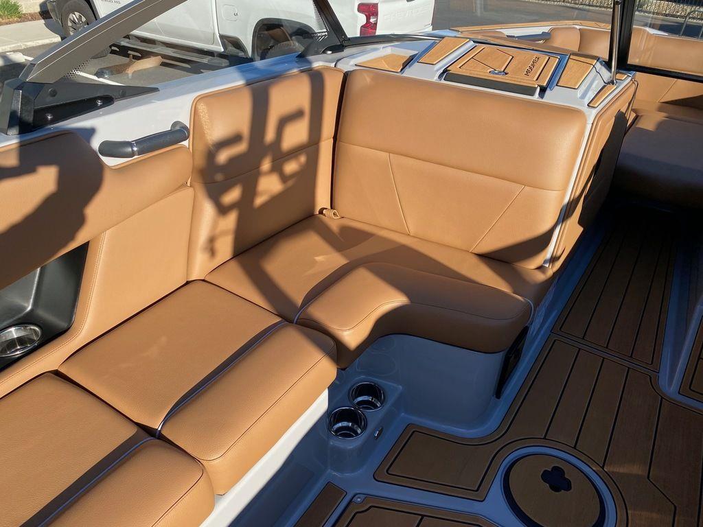 2024 MOOMBA Max