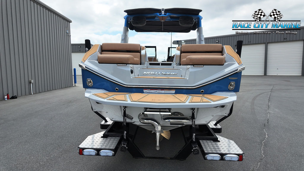 2025 Nautique P25