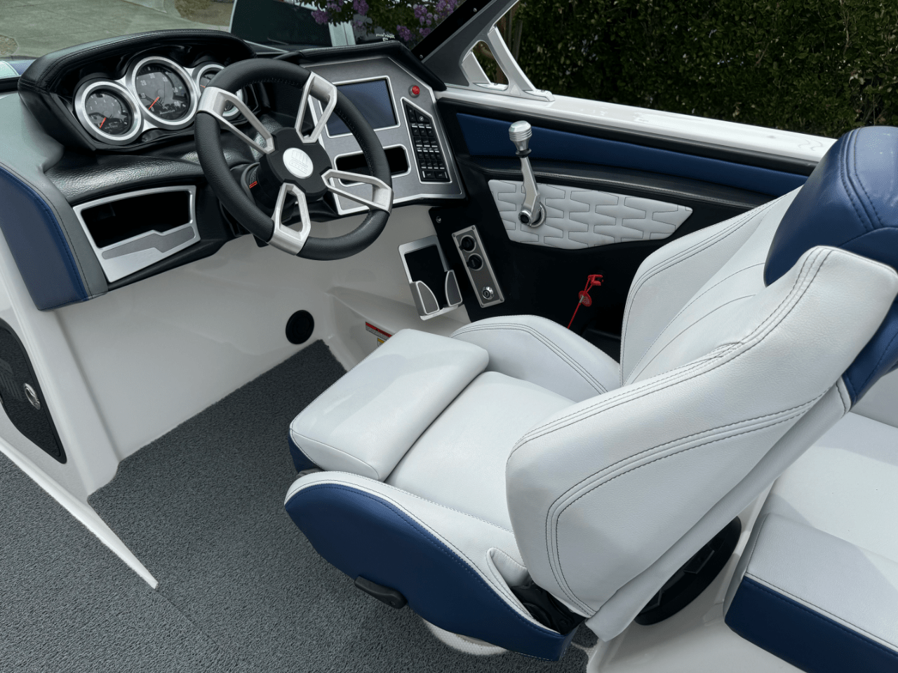 Mastercraft X-22