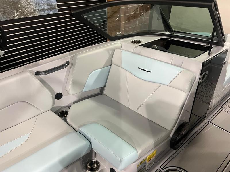 2025 MasterCraft NXT21