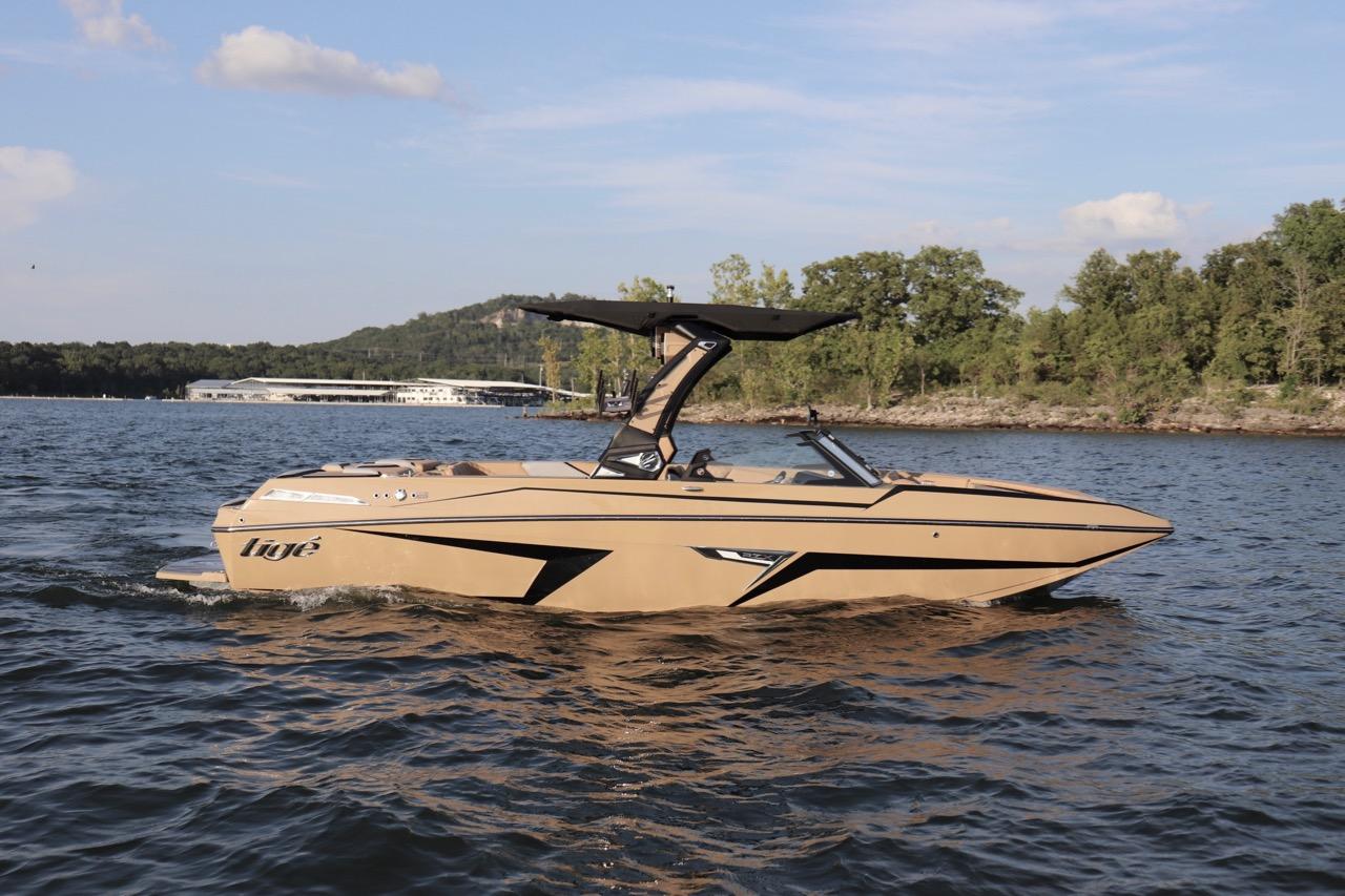 2023 TIGE 24RZX HARD LOADED * LOW HOURS * WAY BELOW DEALER COST!!