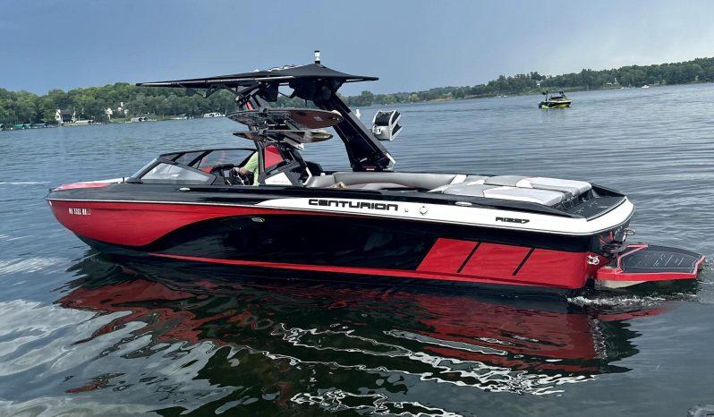 2021 Centurion Ri257 W/Stern Thruster