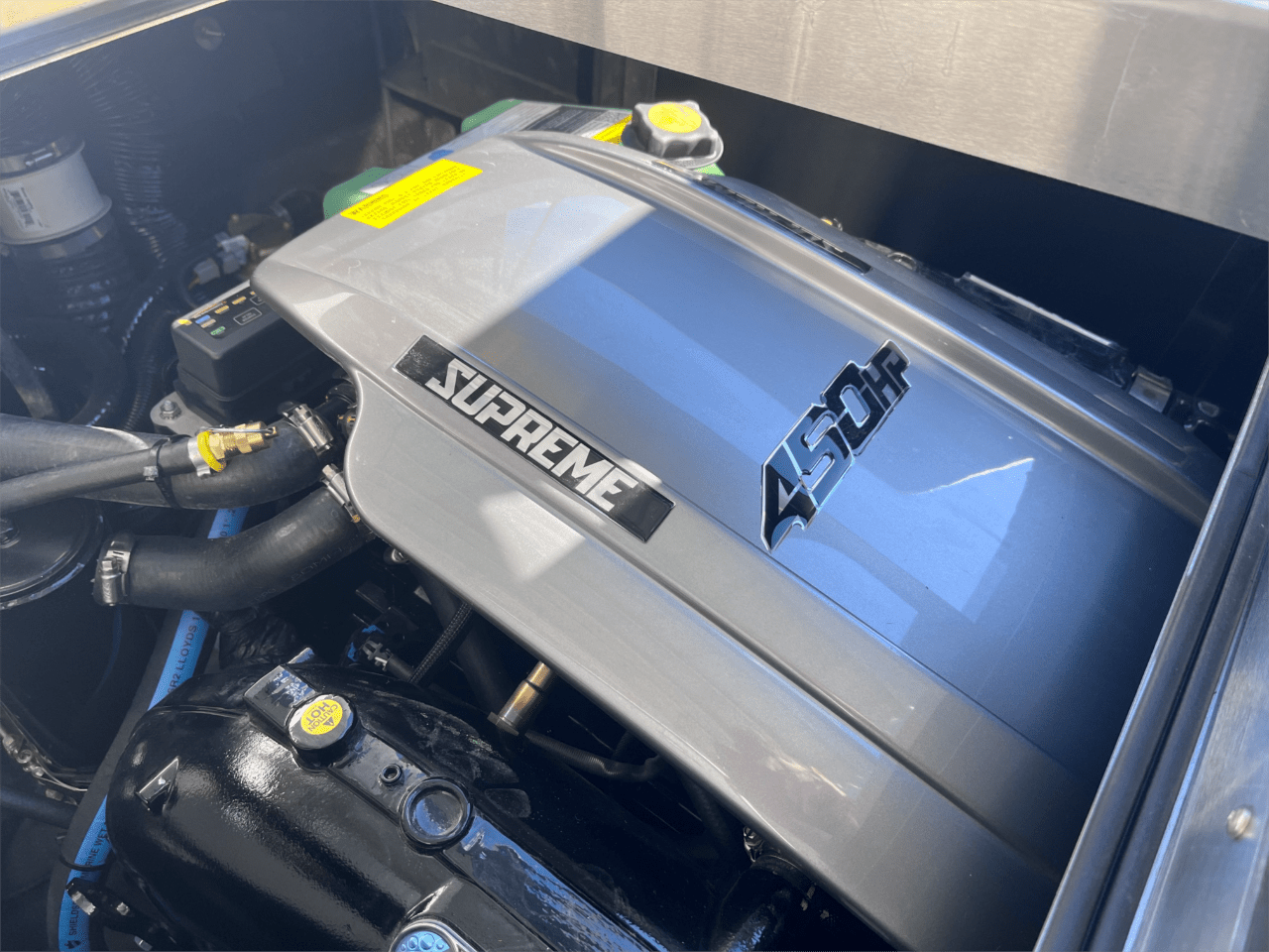 2025 Supreme S240 Icon