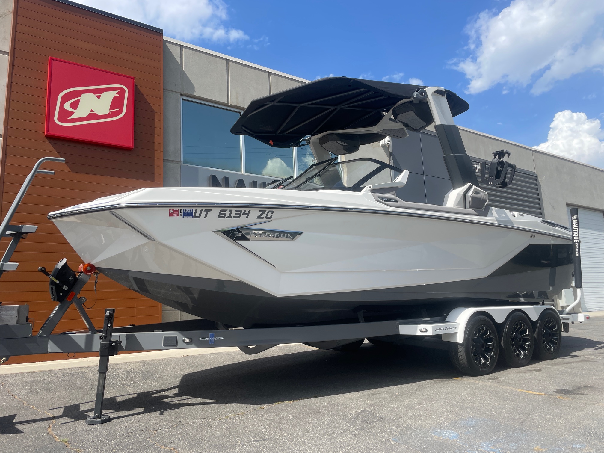 2021 NAUTIQUE G25 PARAGON 