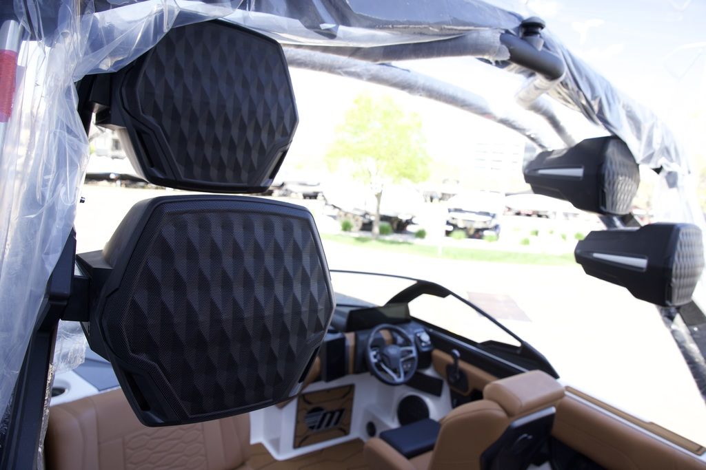 2025 Malibu Boats 23 MXZ