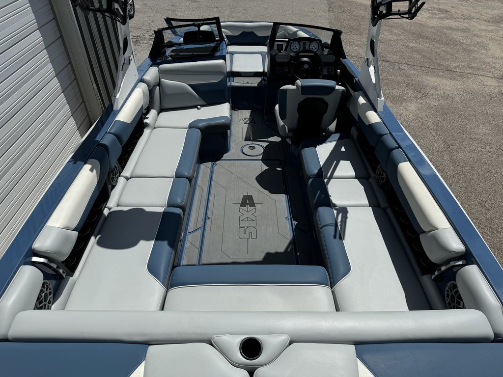 2021 Axis Wake Research A24 Icon