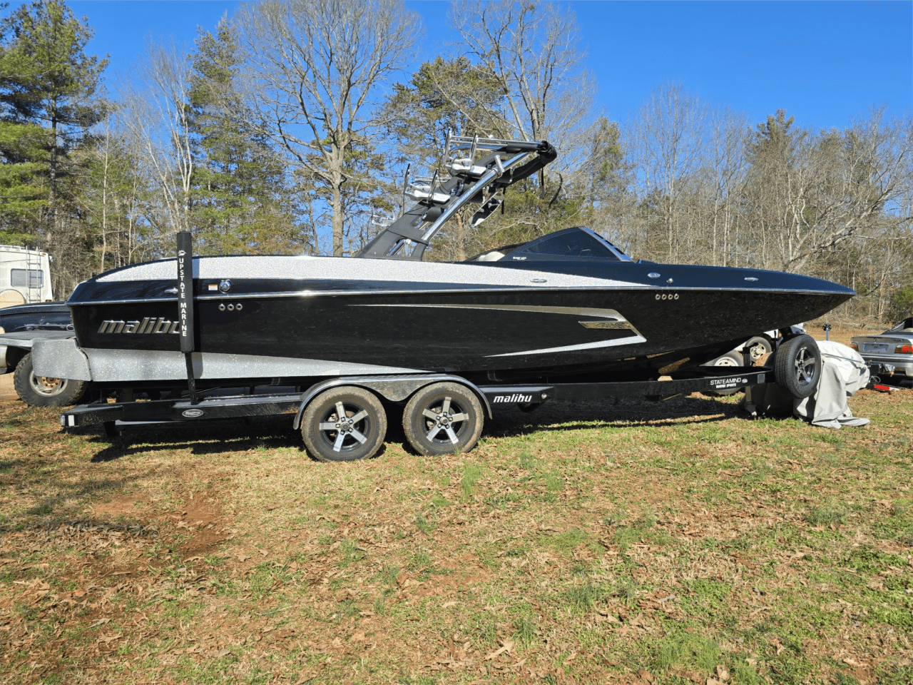 2013 Malibu 24MXZ
