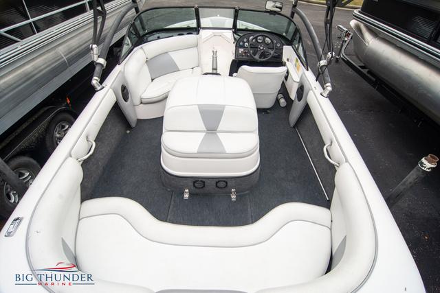 1998 Moomba Mobius