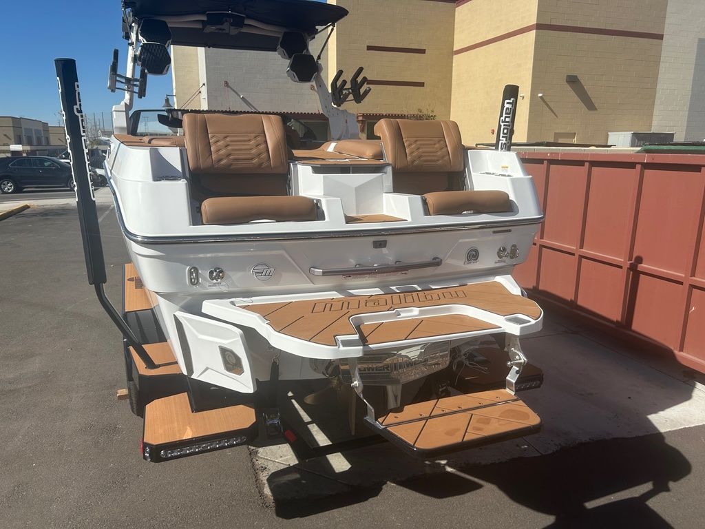 2025 Malibu Boats 26 LSV