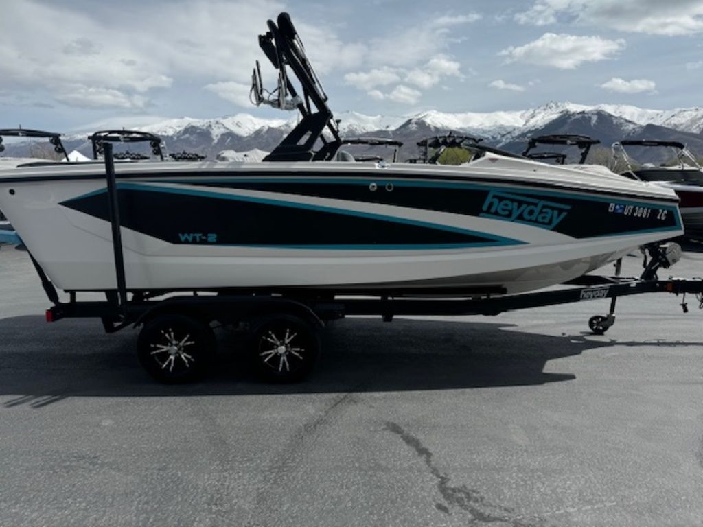 2018 Heyday Wake Boats WT-2