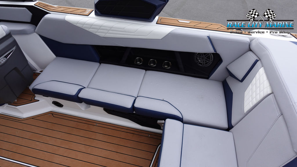 2025 Nautique S23