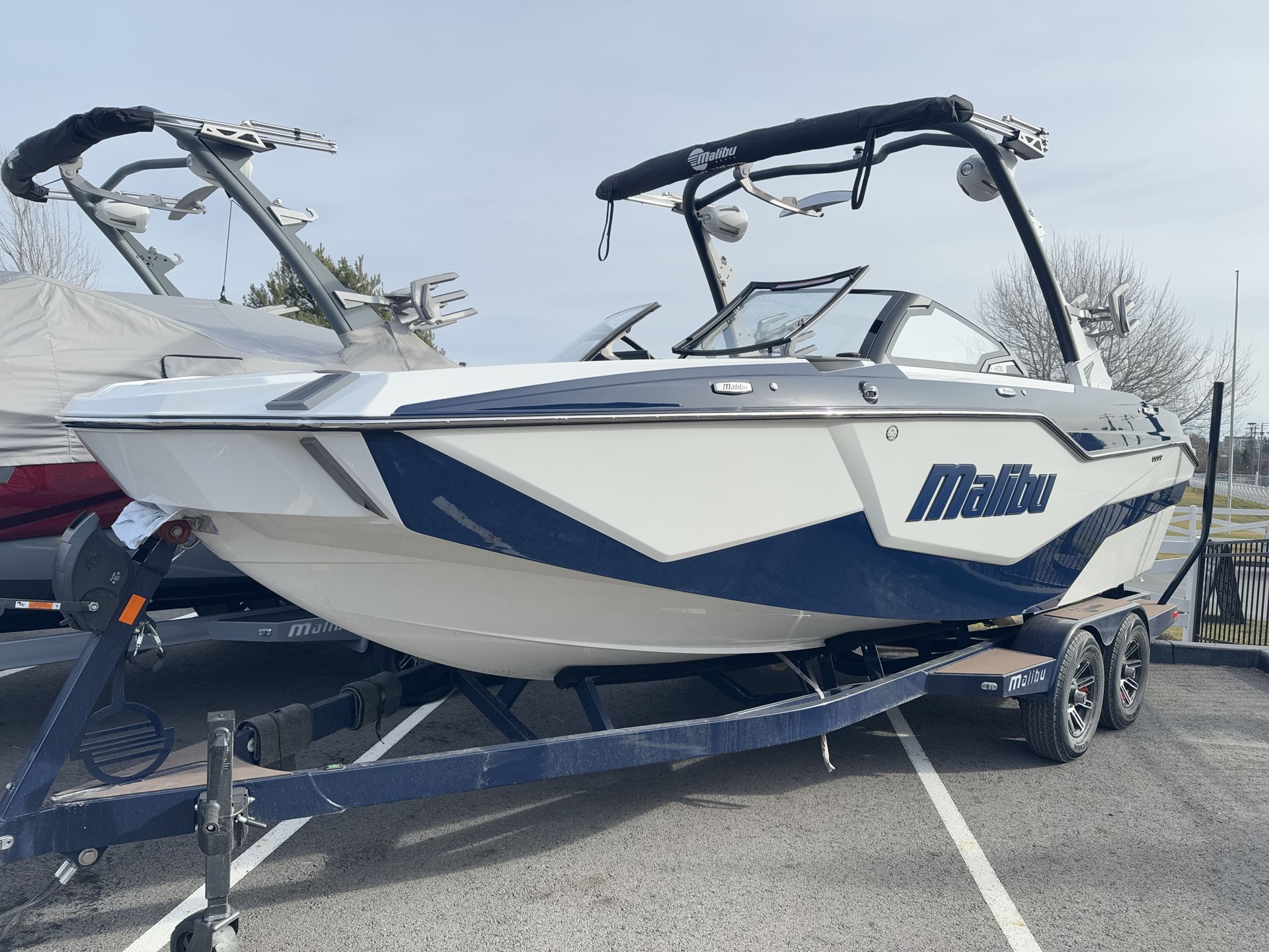 boat.Title