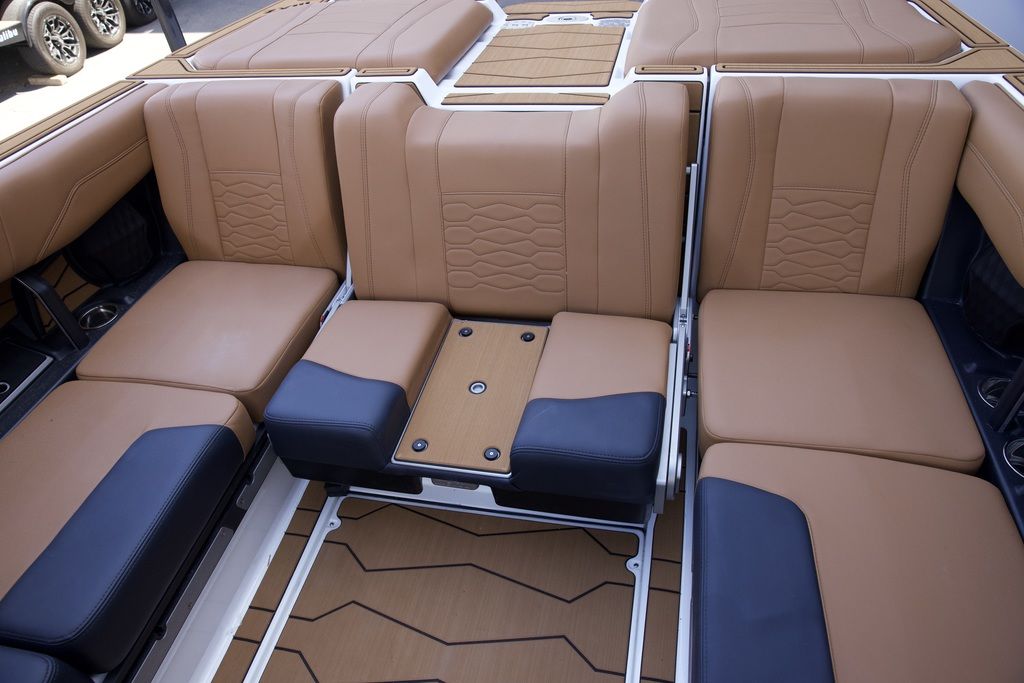 2025 Malibu Boats 23 MXZ