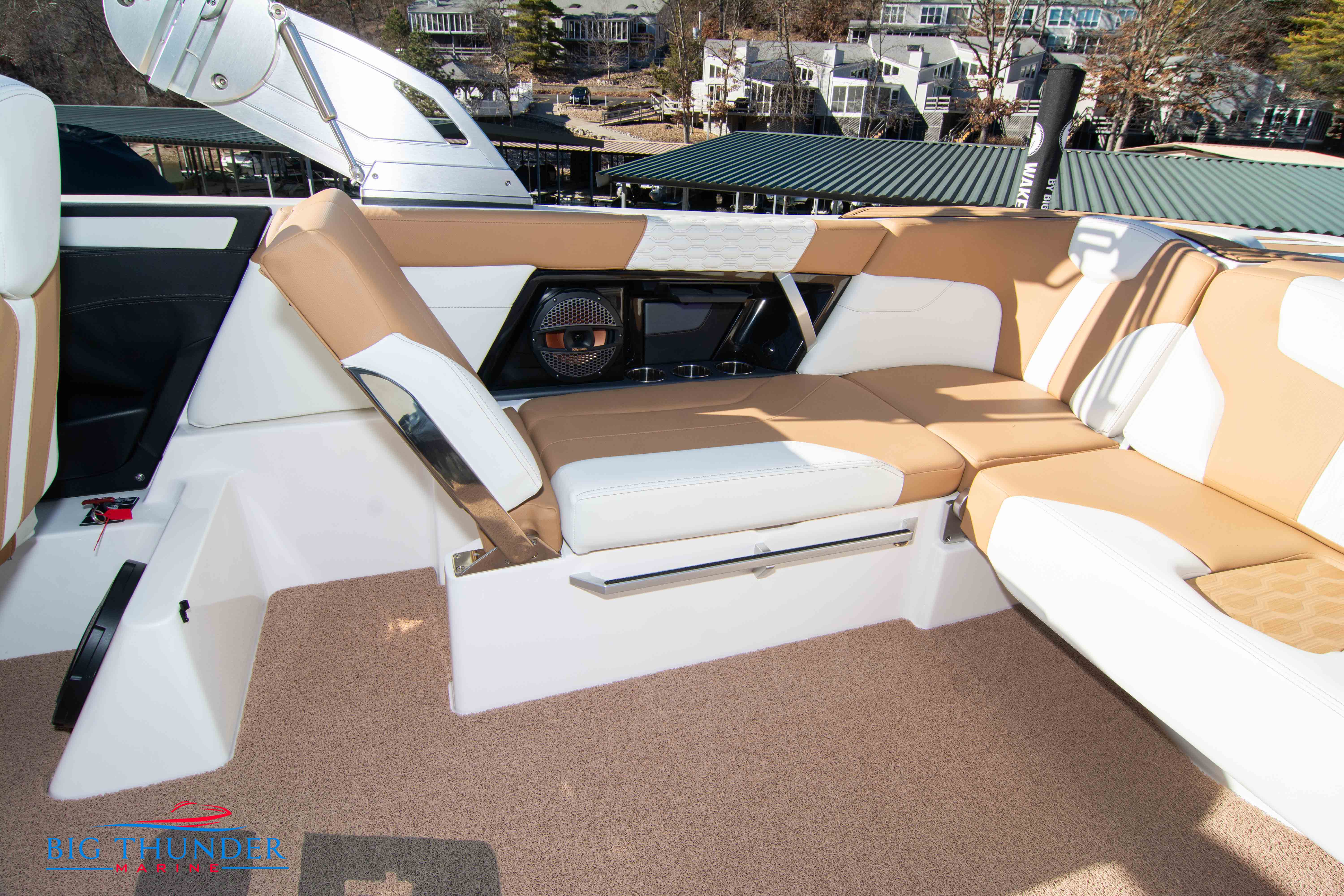 2023 Mastercraft XT24