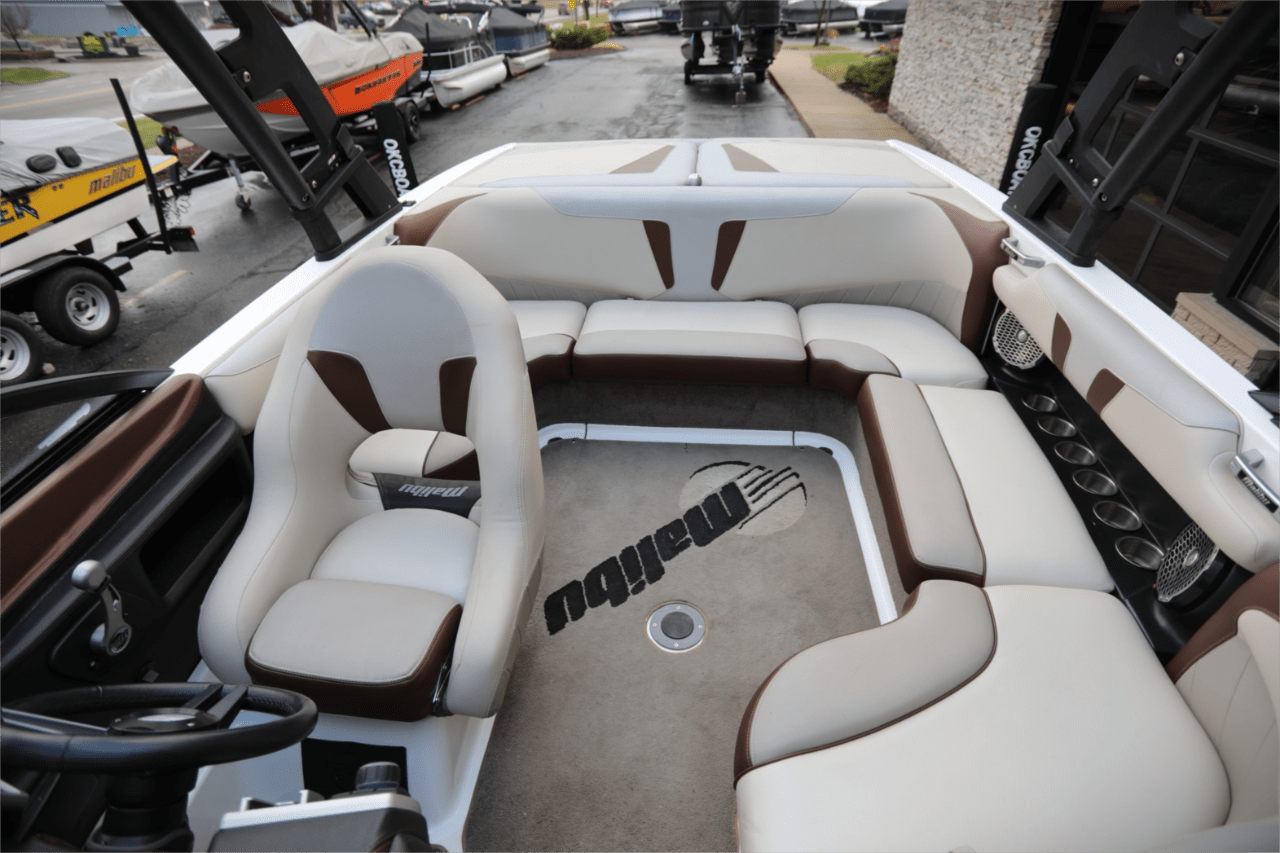 2016 Malibu 20 VTX Wakesetter &#8211; New Arrival!!