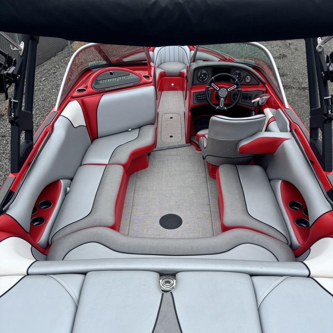2023 Sanger V215 SX