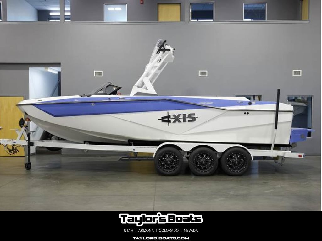 boat.Title