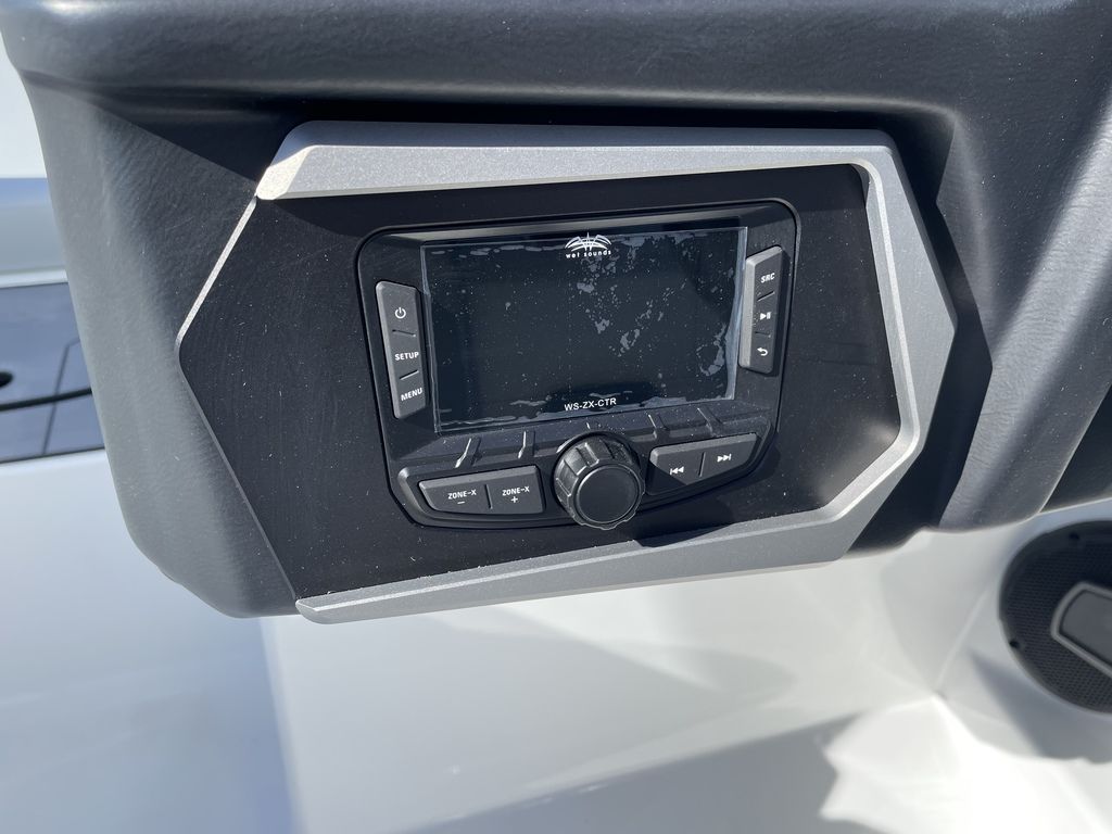 2024 Axis Wake Research T220-R