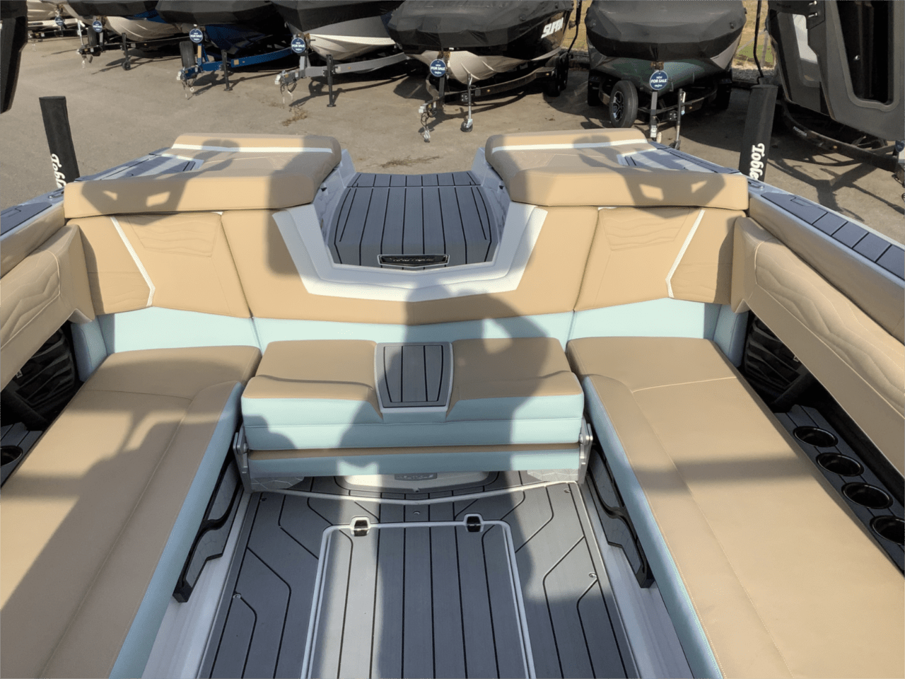 2025 Nautique G25