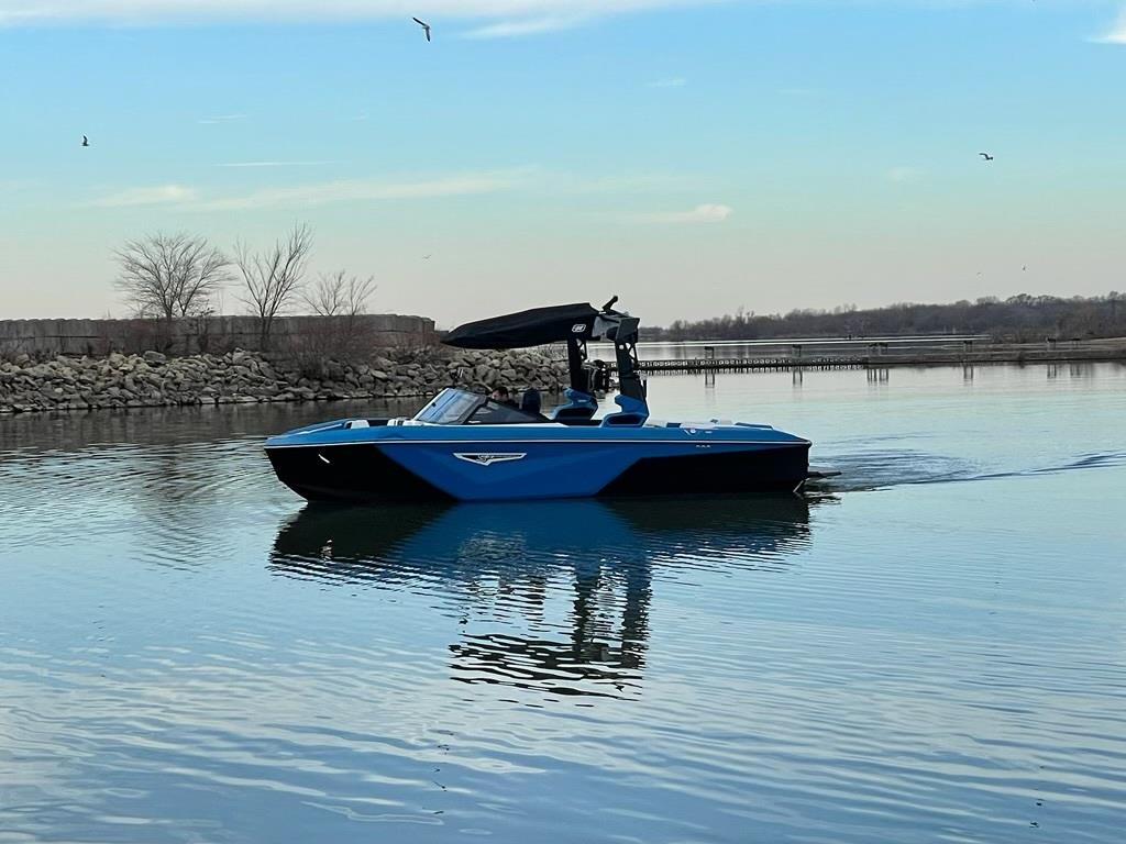 2022 Super Air Nautique S23