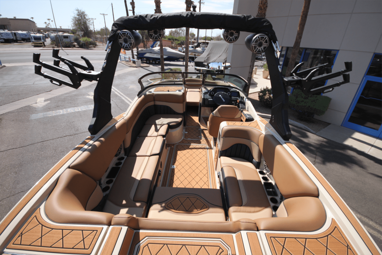 2025 MB Sports B52 25 Alpha &#8211; 575 Supercharged Indamr Raptor Powered!