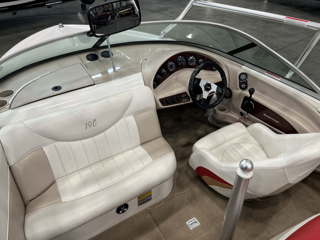 2000 MasterCraft ProStar 190