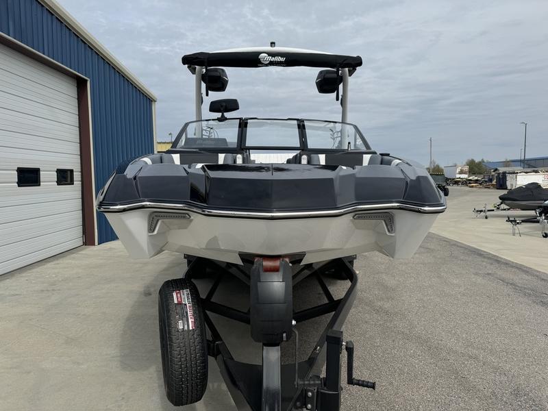 2024 Malibu 24MXZ