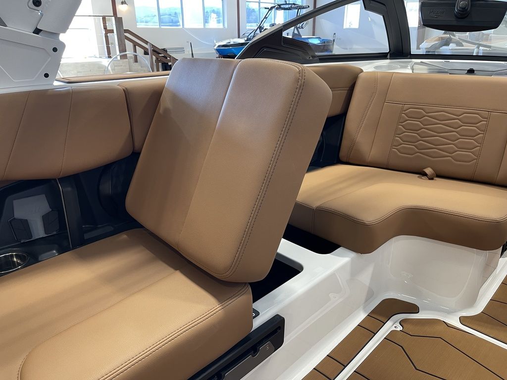 2025 Malibu Boats 23 MXZ