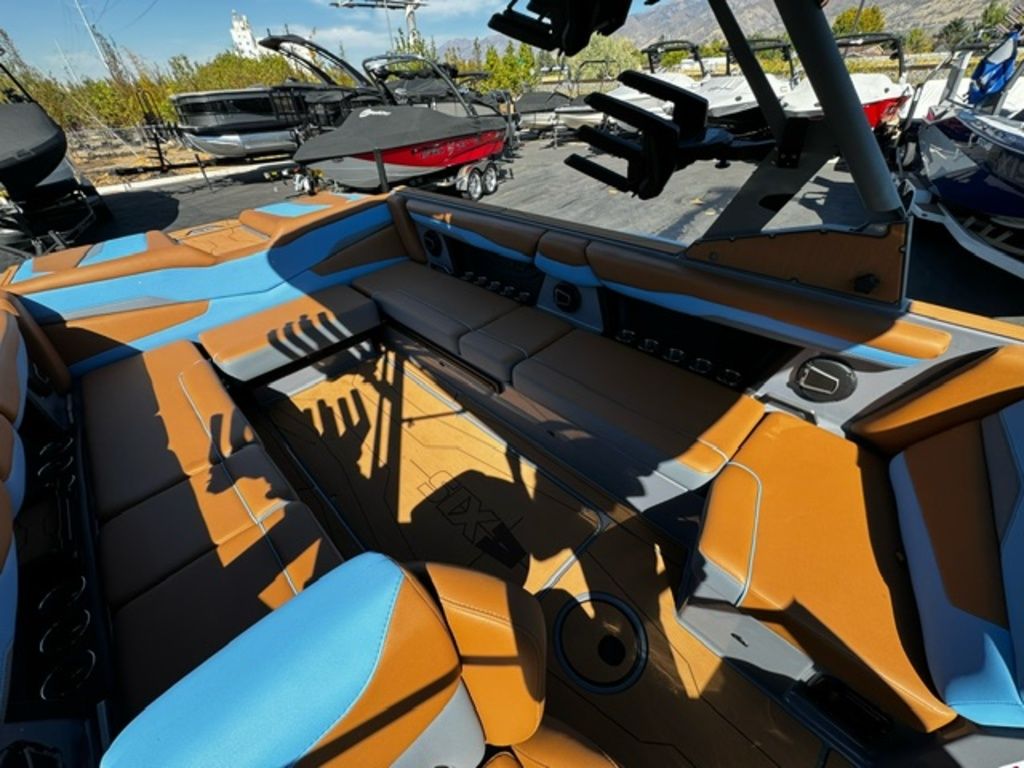 2024 Axis Wake Research T250