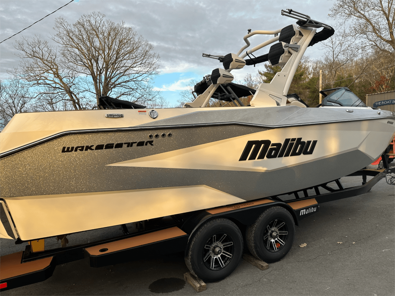 2025 Malibu Wakesetter 25 LSV