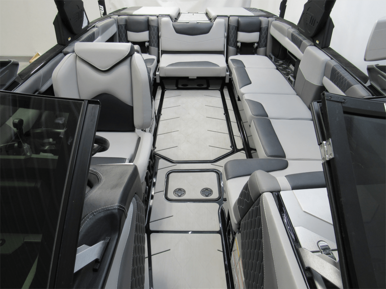 2020 Malibu M240 | Super clean, one owner boat!