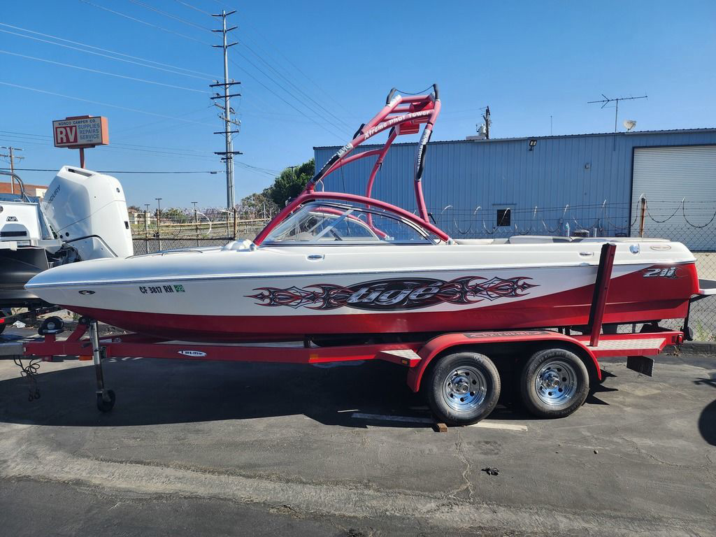 2005 Tige 21I