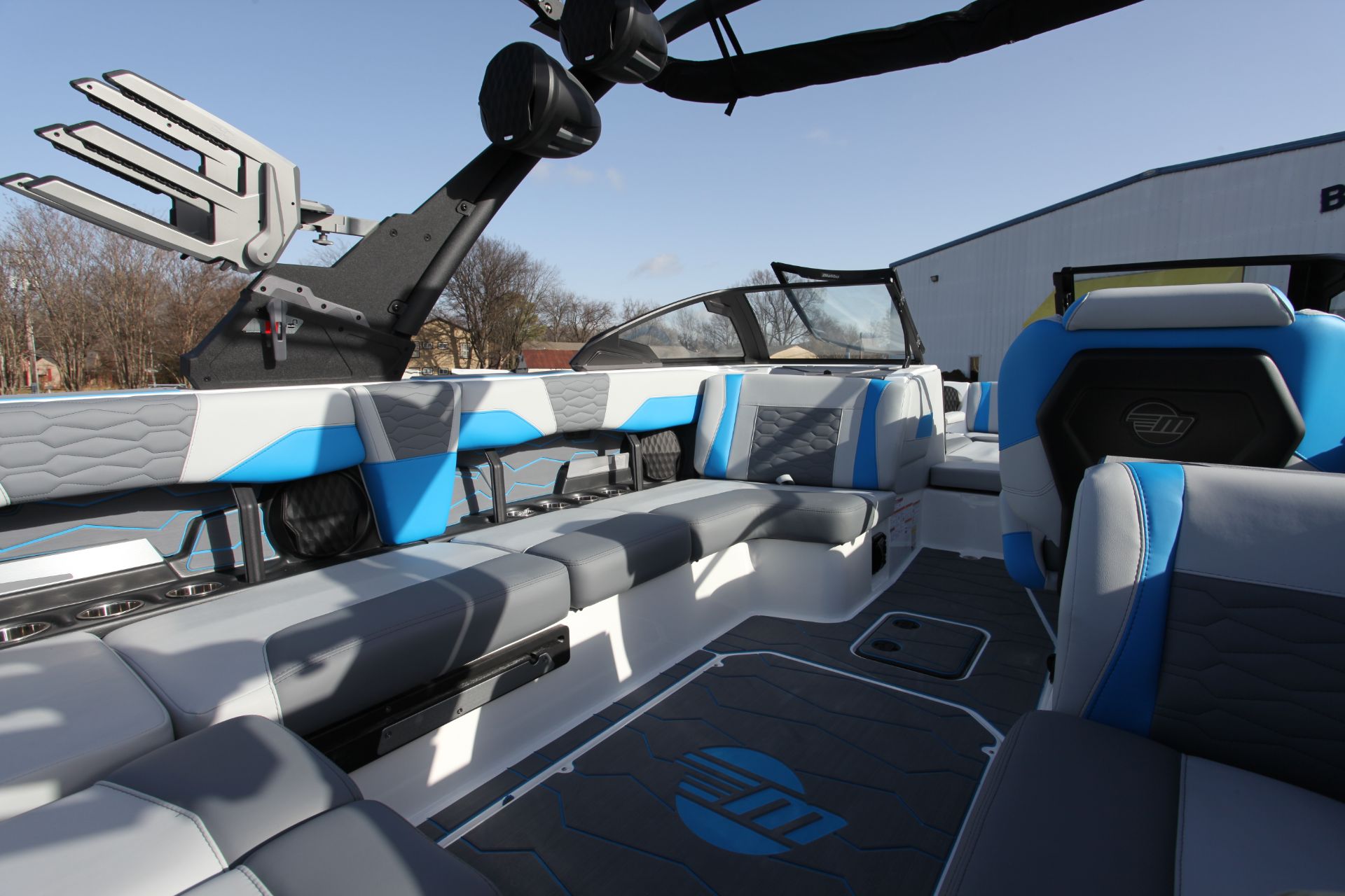  Malibu Wakesetter 24 MXZ