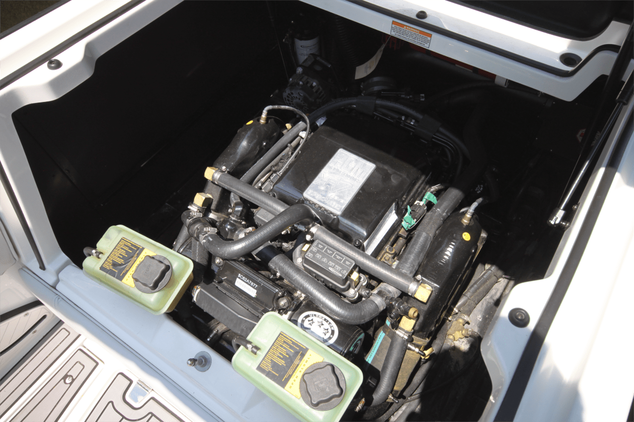 2017 Super Air Nautique G25 &#8211; Garage Kept Loaded with options