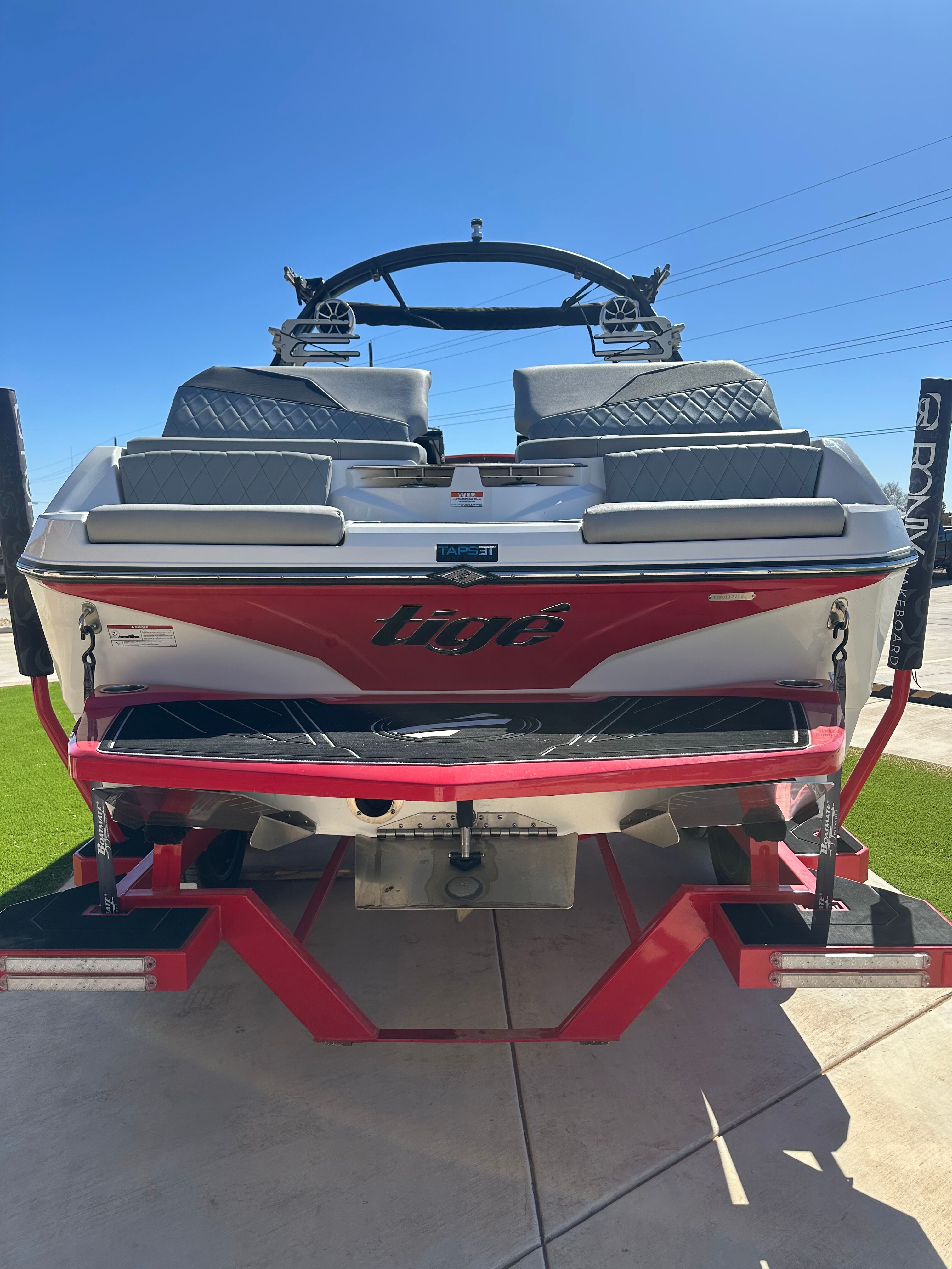 2022 Tige Z1