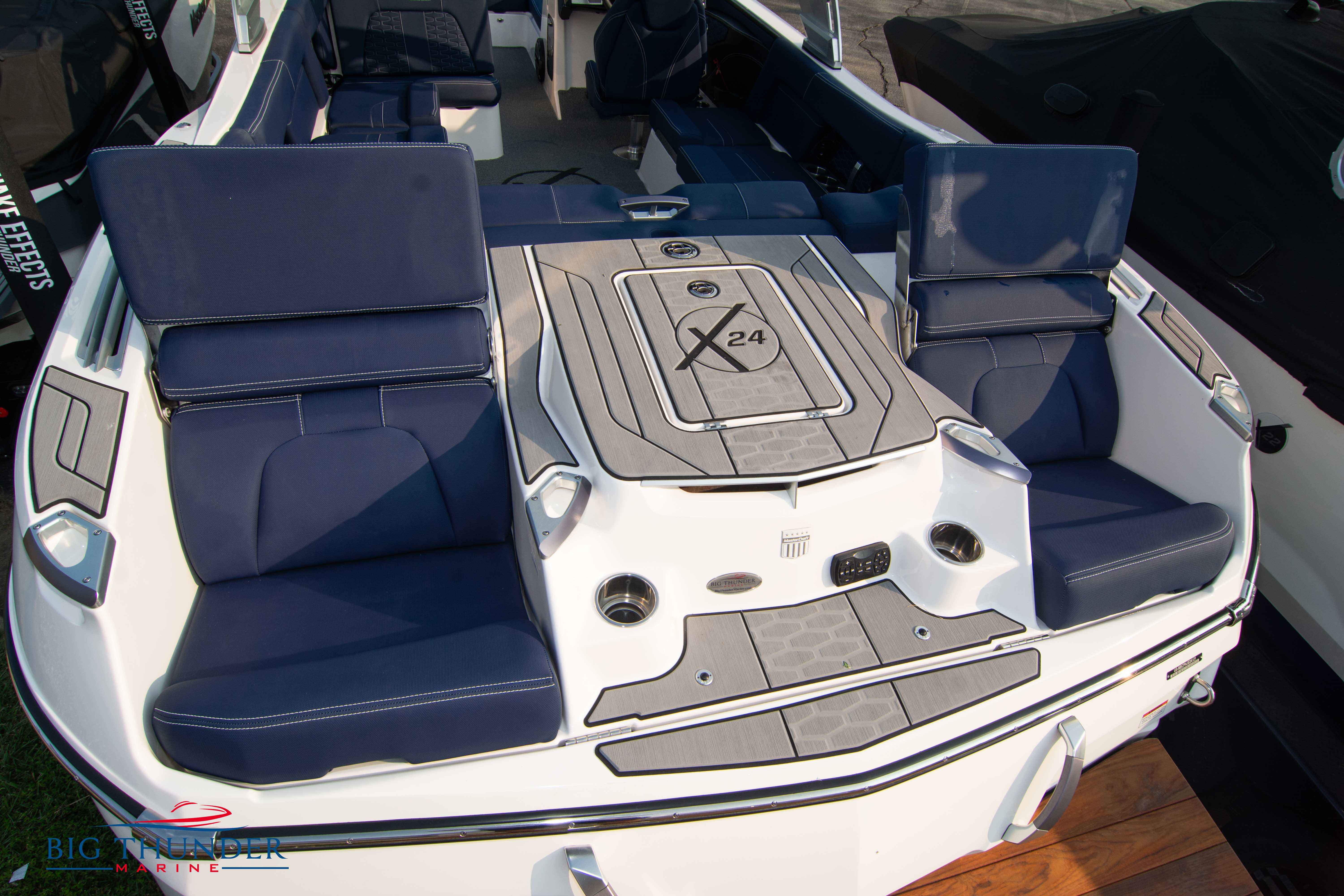 2021 Mastercraft X24