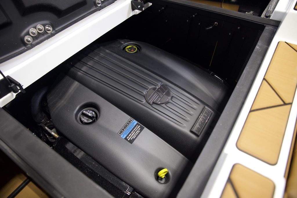 2025 Malibu Boats 23 LSV