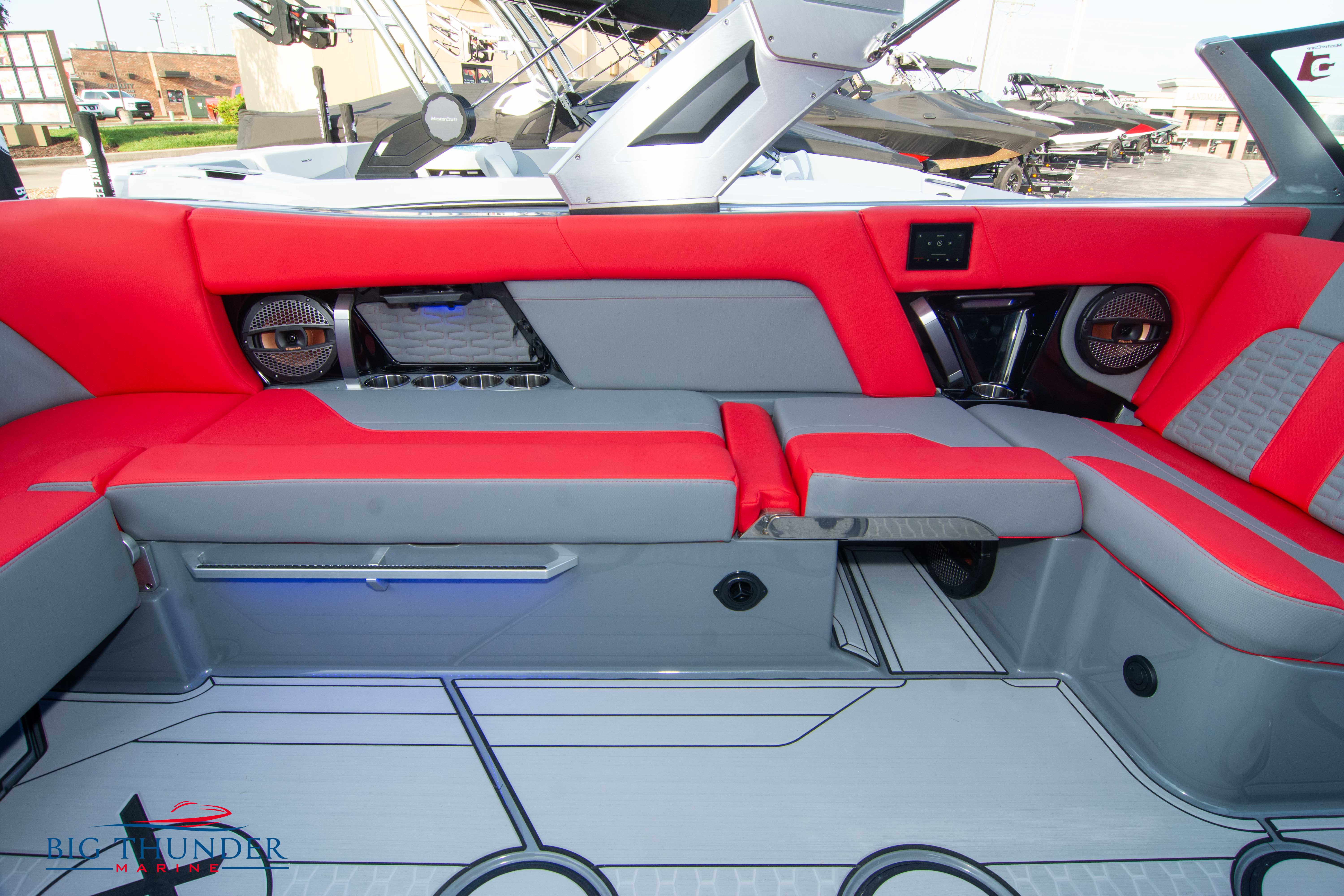 2023 Mastercraft X24