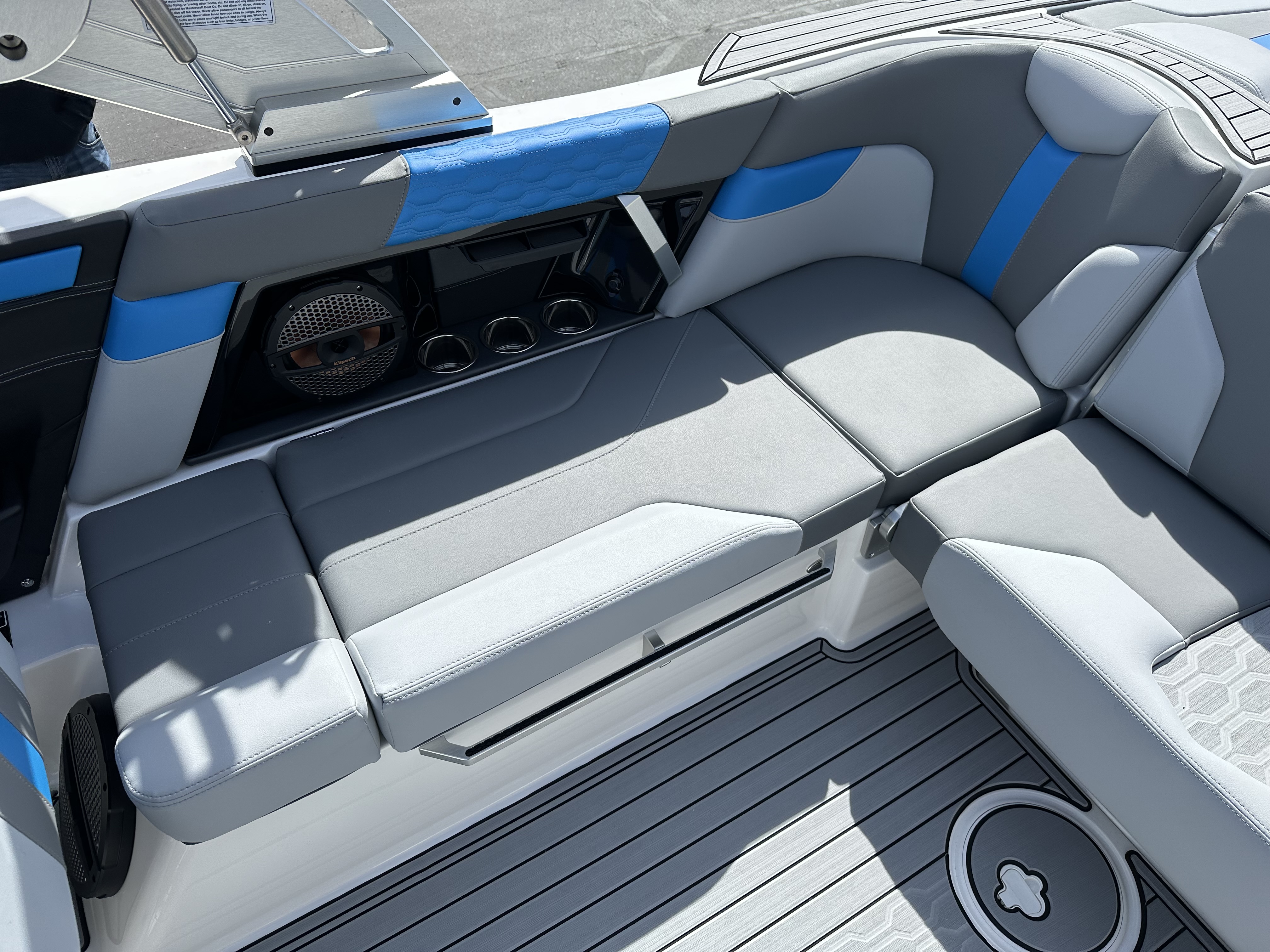 2024 MasterCraft XT22