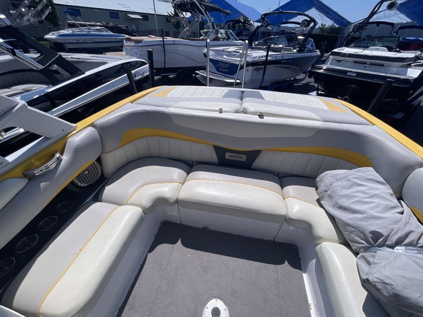2013 malibu 22-MXZ