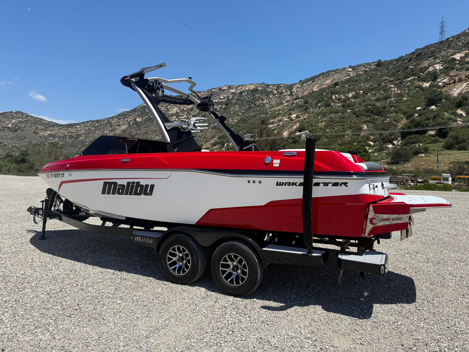 Malibu 23 LSV Wakesetter