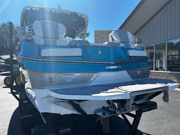 2024 MasterCraft XT25