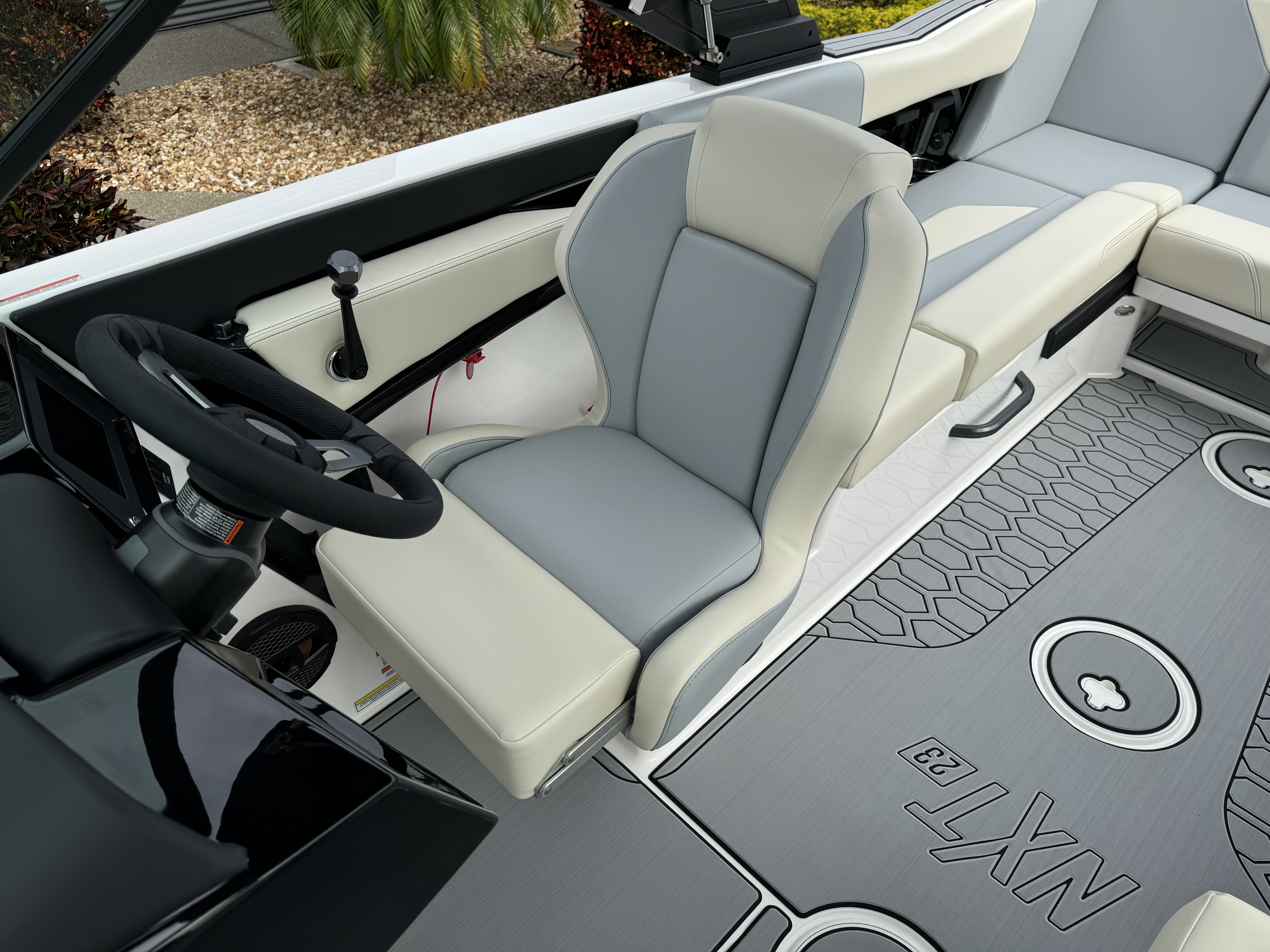 2025 MasterCraft NXT23