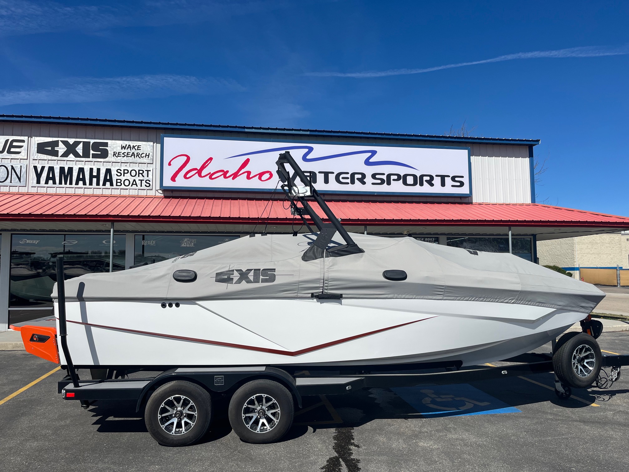 2022 Axis Wake Research T220