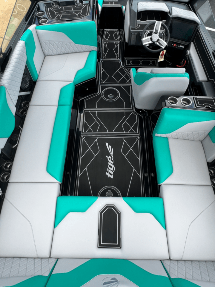 2024 Tige Z3. Vivid Paint!!