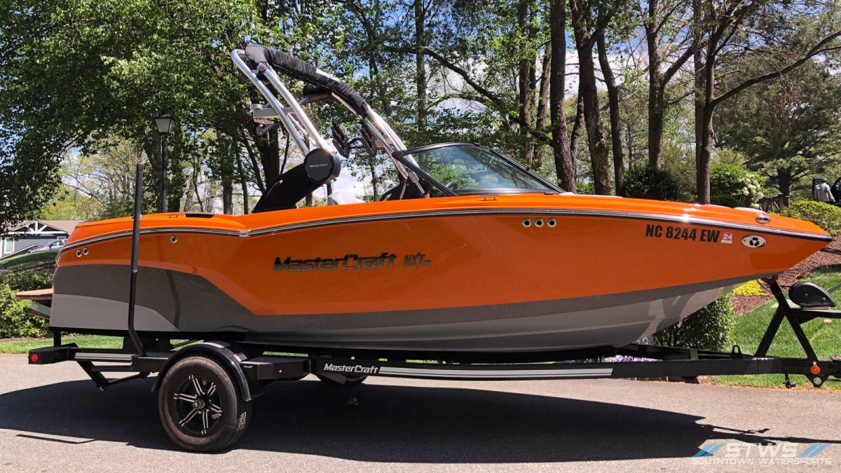 boat.Title